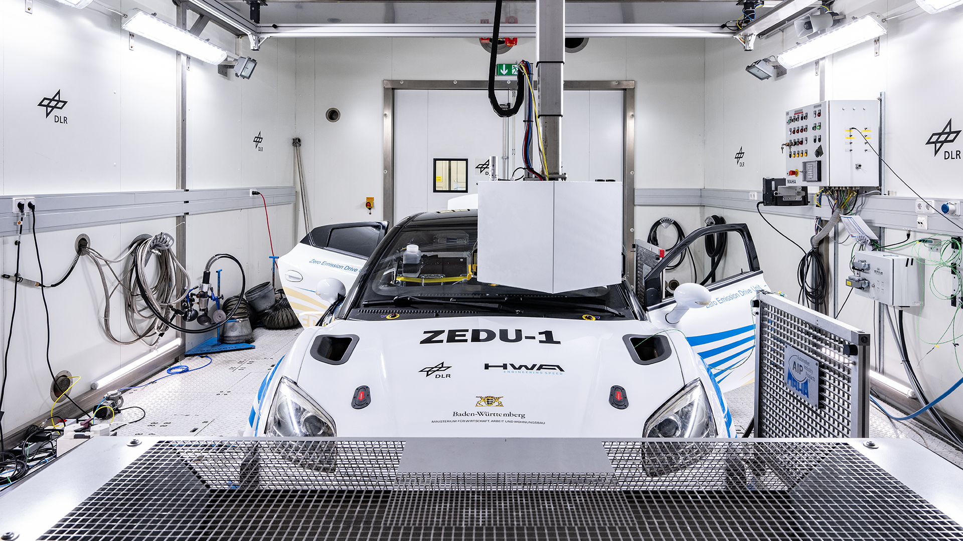 All-wheel drive chassis dynamometer