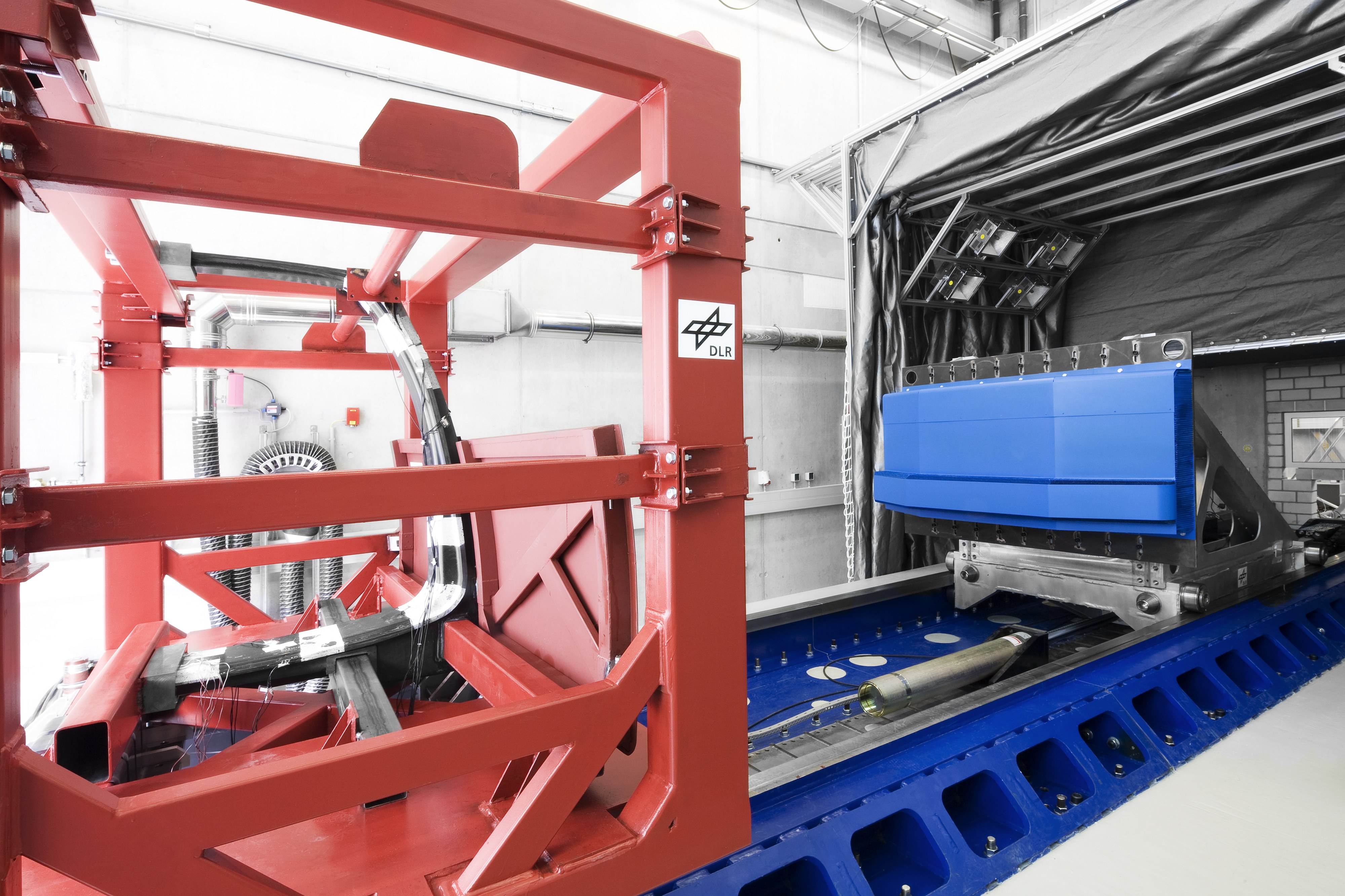 Dynamic component testing system: Crash system
