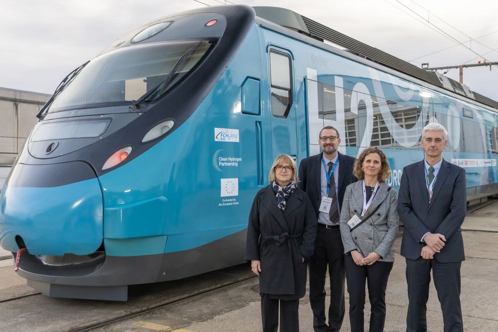 from left to right: Valérie Bouillon-Delporte, Holger Dittus, Eva Terron, Iosu Ibarbia