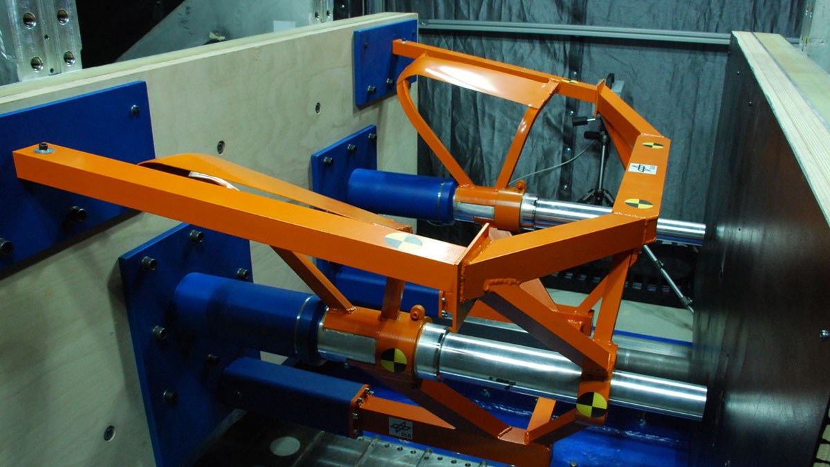 Crash test of a novel front end structure