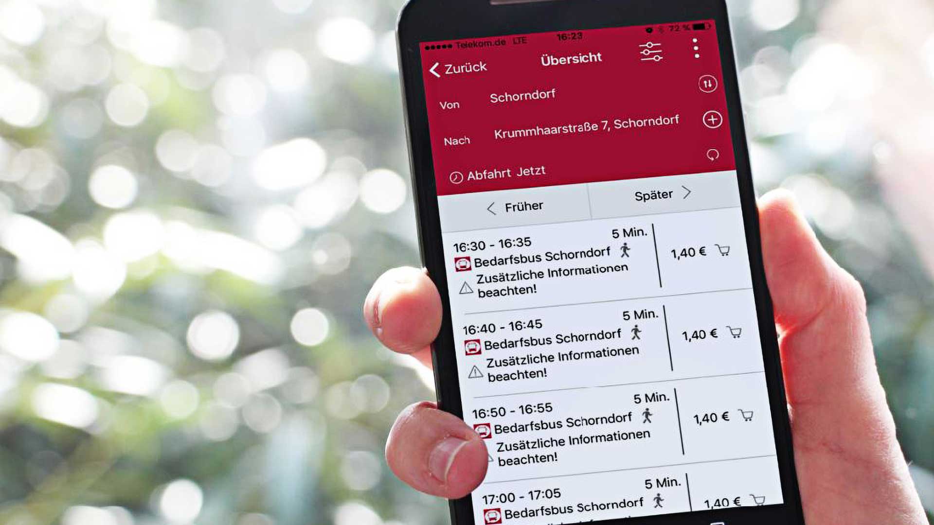 Hand mit Handy