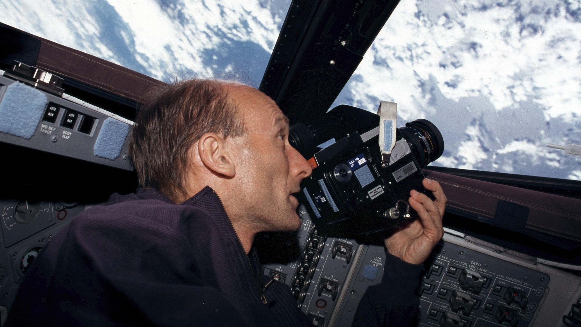 Gerhard Thiele during the STS-99 mission in 2000