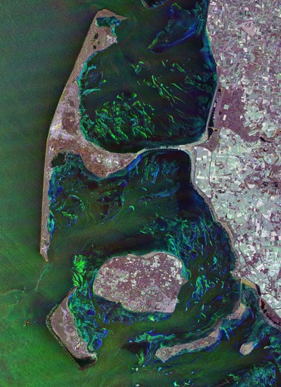 Moving bodies of water around the island of Sylt, Germany