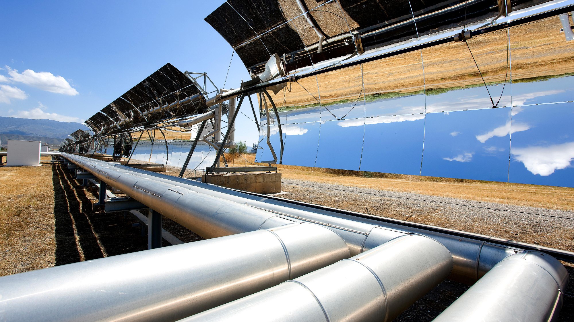 Parabolic trough solar power plants