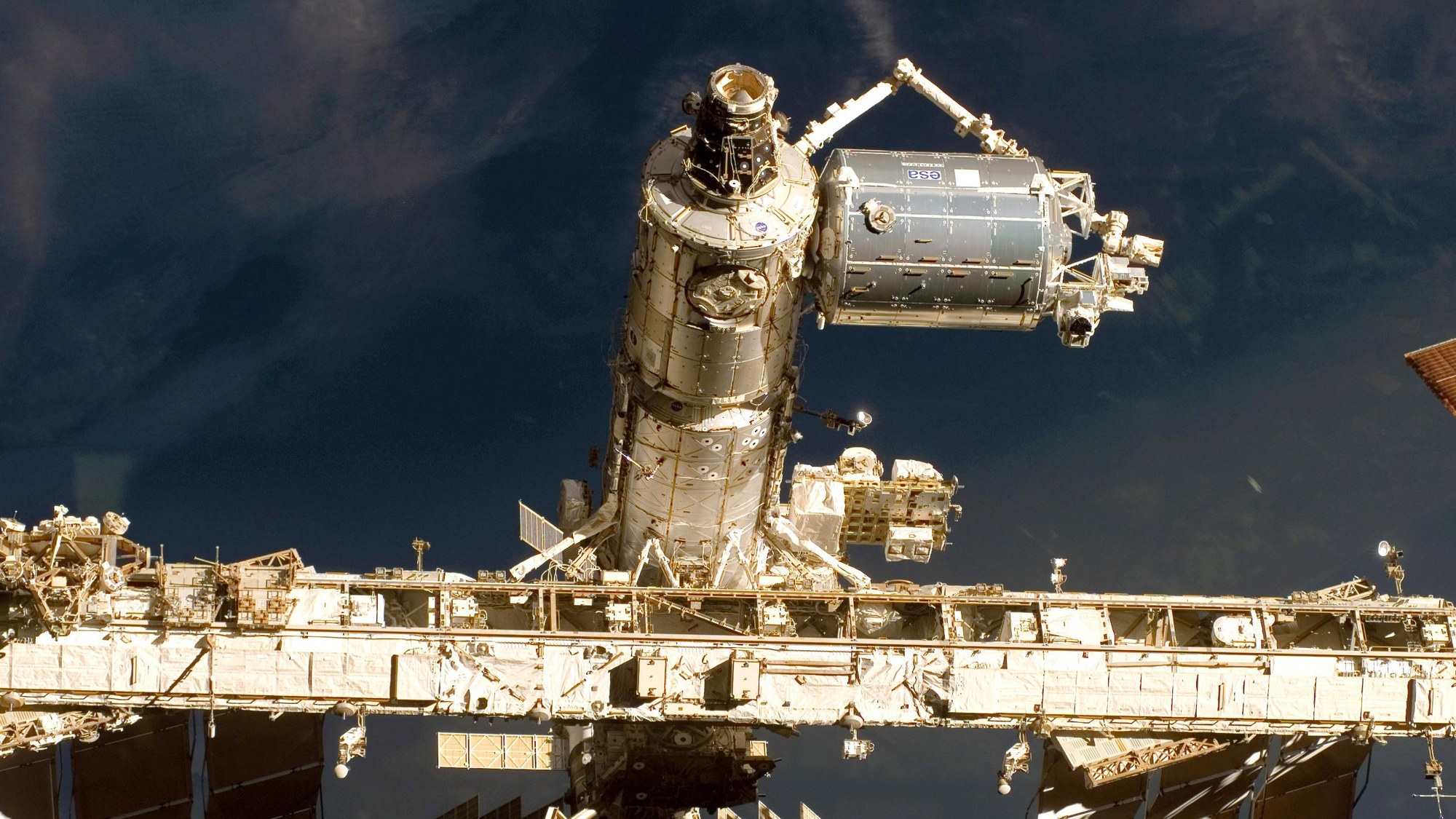 Columbus research module
