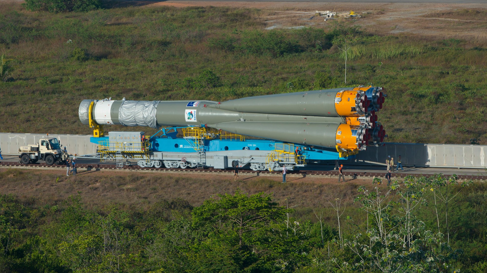 Soyuz VS03 being rolled out to the launch complex