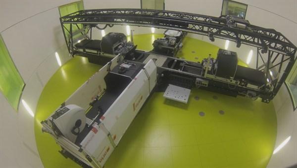 The short-arm human centrifuge rotates, generating artificial gravity for the test subjects. (Image: DLR).