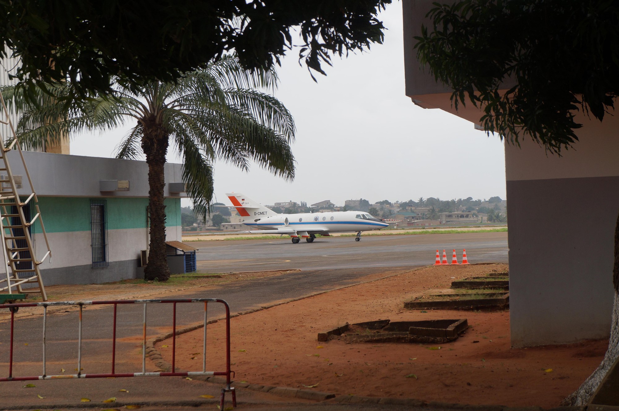 Measurement campaign on the West African coast