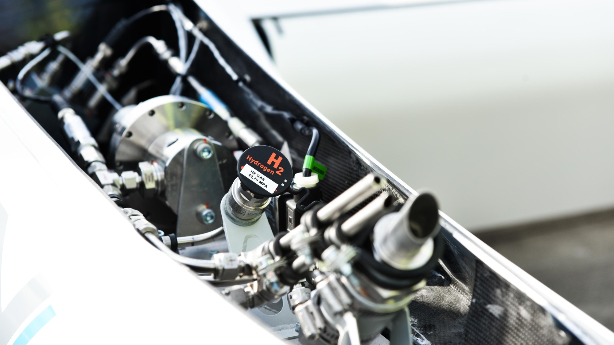 The Hy4 fuel cell propulsion system