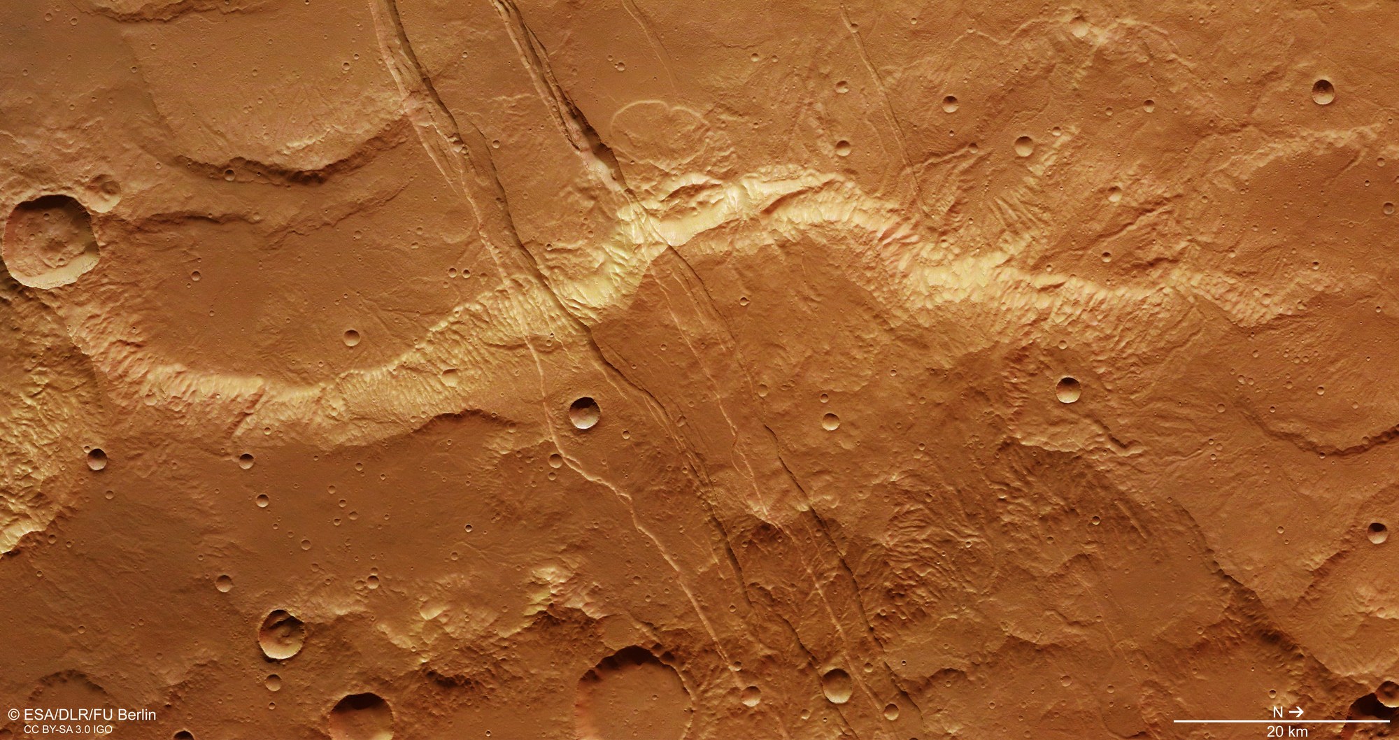 Vertical plan view of grabens in Sirenum Fossae