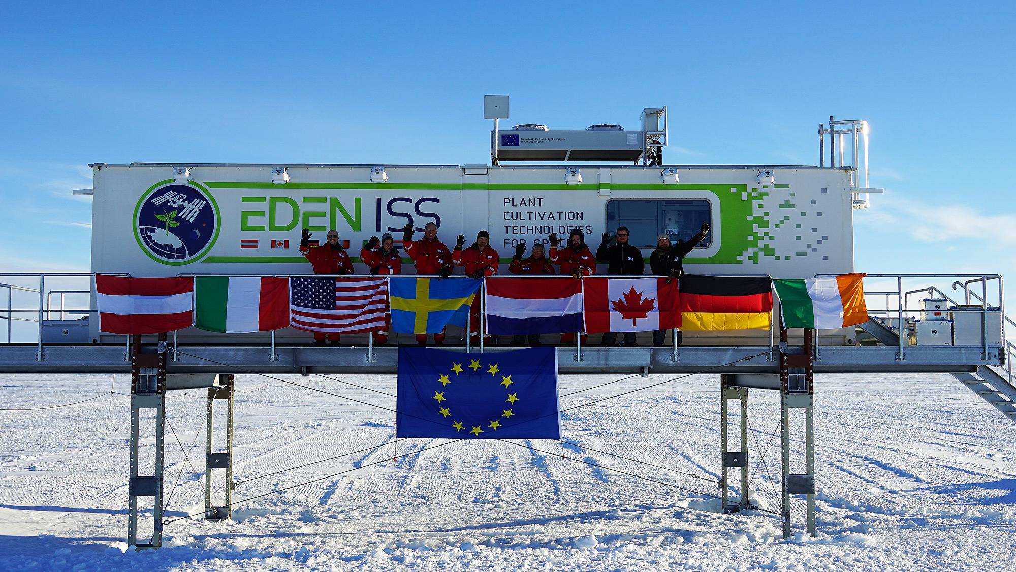 Group farewell photo