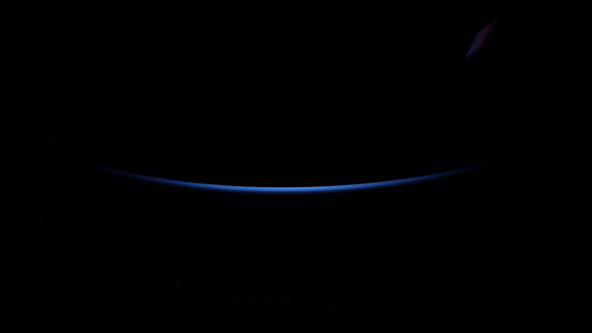 Alexander Gerst’s photograph of a sunrise on Earth’s horizon