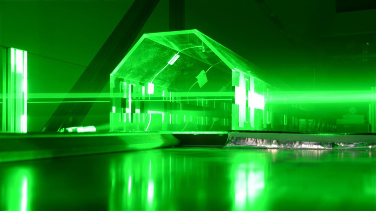 DLR Solutions for pressure waves in tunnel passages