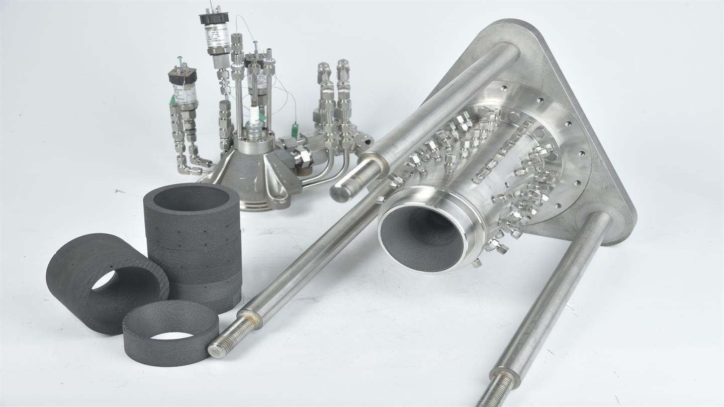 Components of the reusable rocket engine for small satellites