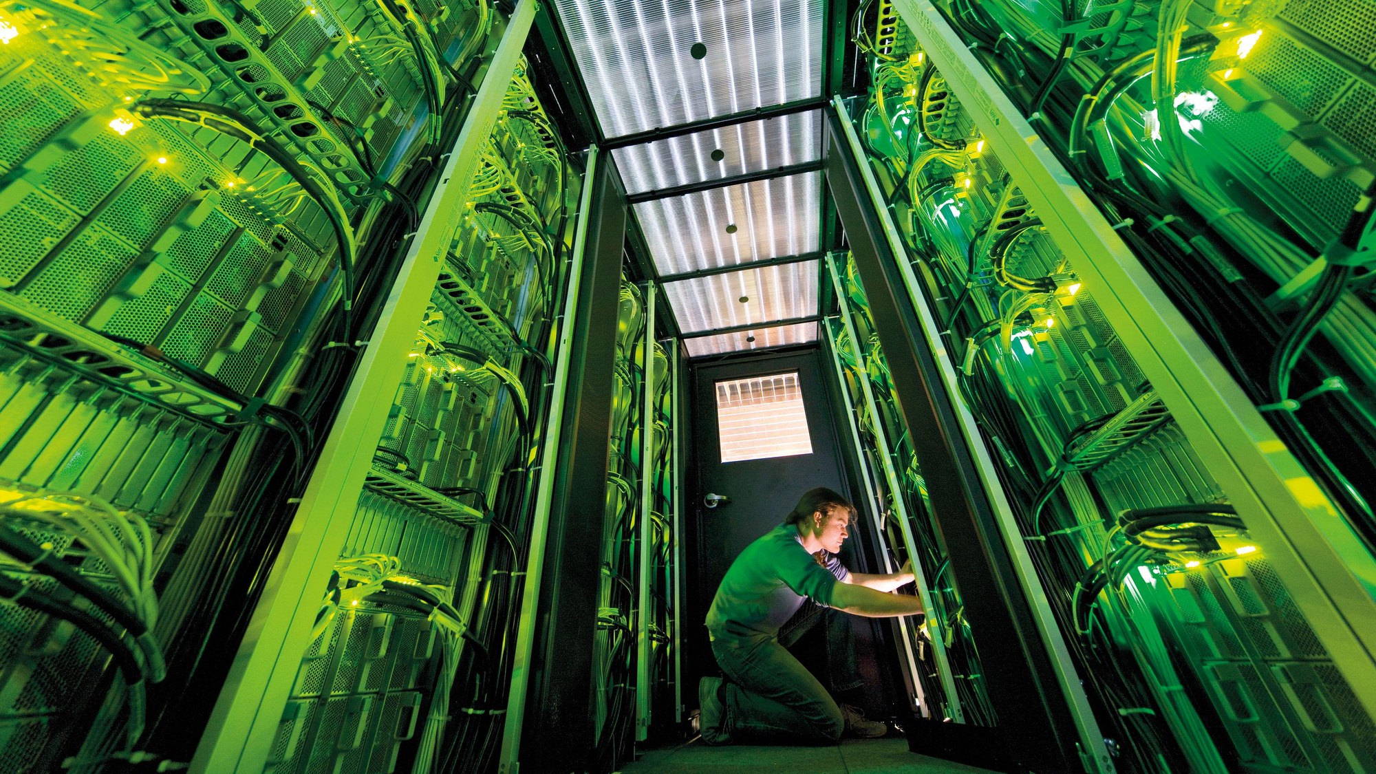 The fastest computer used exclusively for aeronautics research in Europe