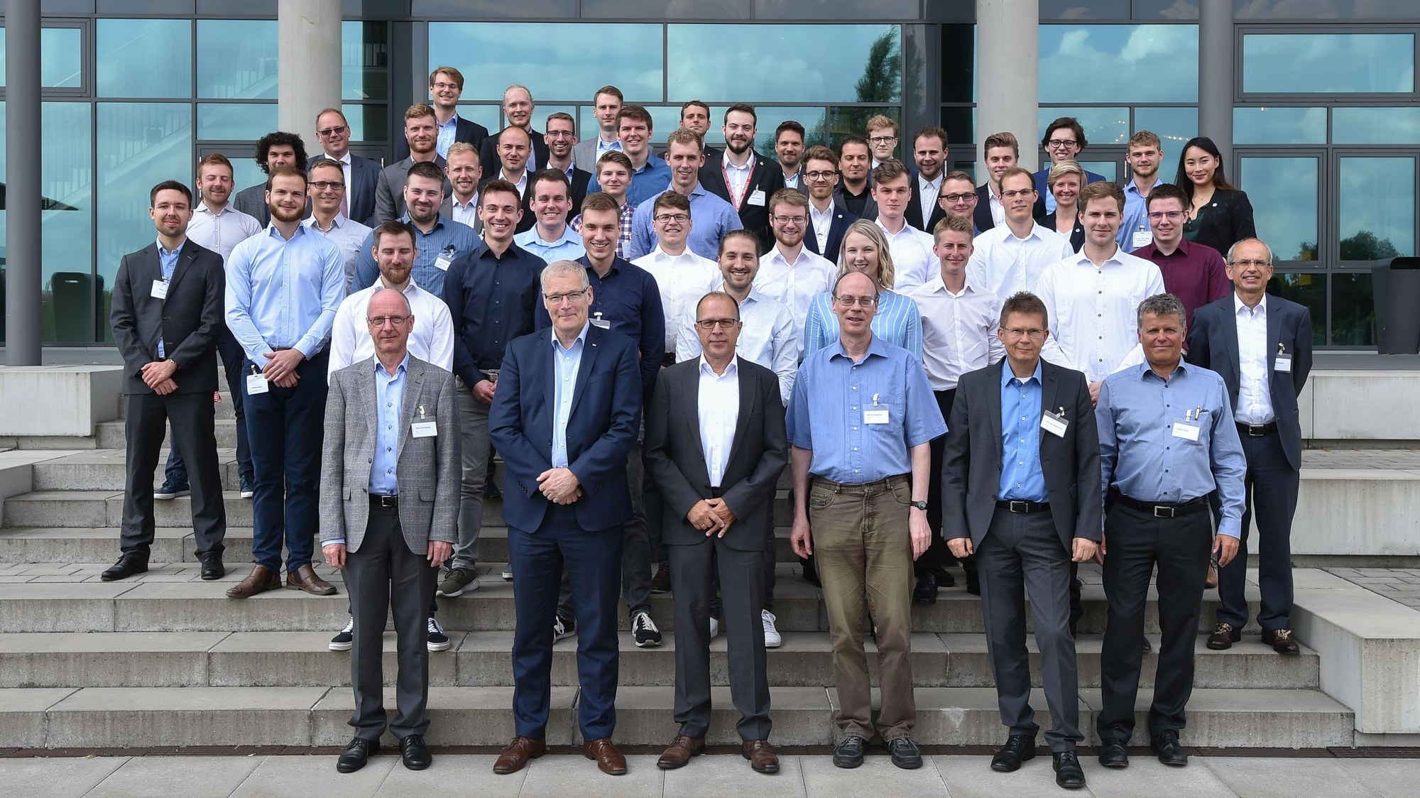 Jury and student teams of the NASA/DLR Design Challenge 2018/2019