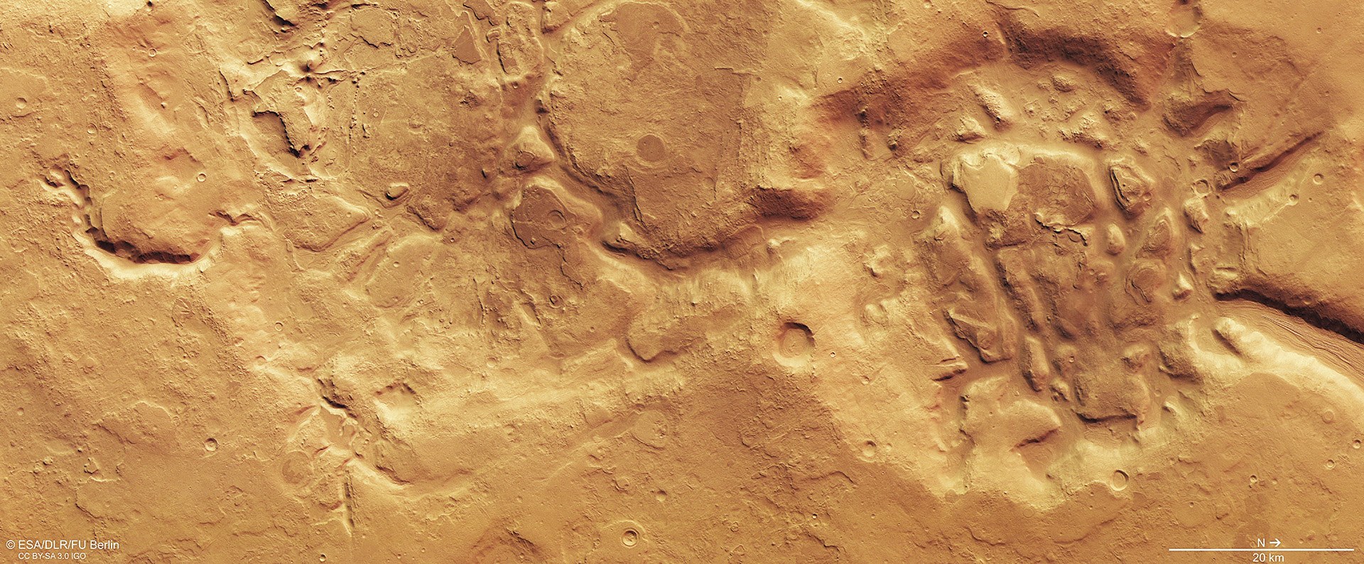 Colour plan view of a part of the Nilosyrtis Mensae region