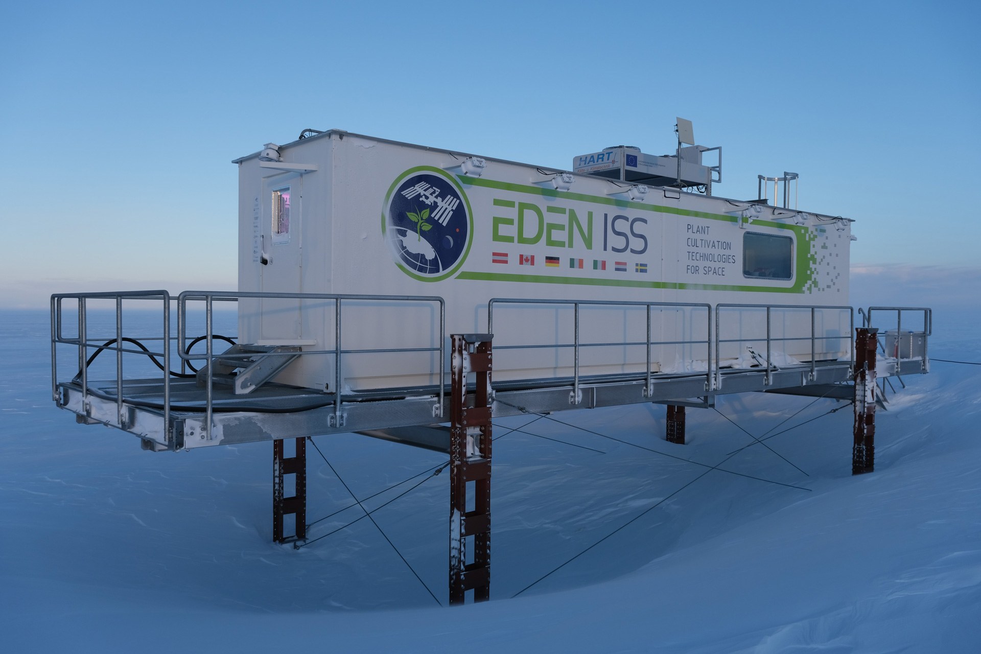 EDEN ISS Antarctic greenhouse