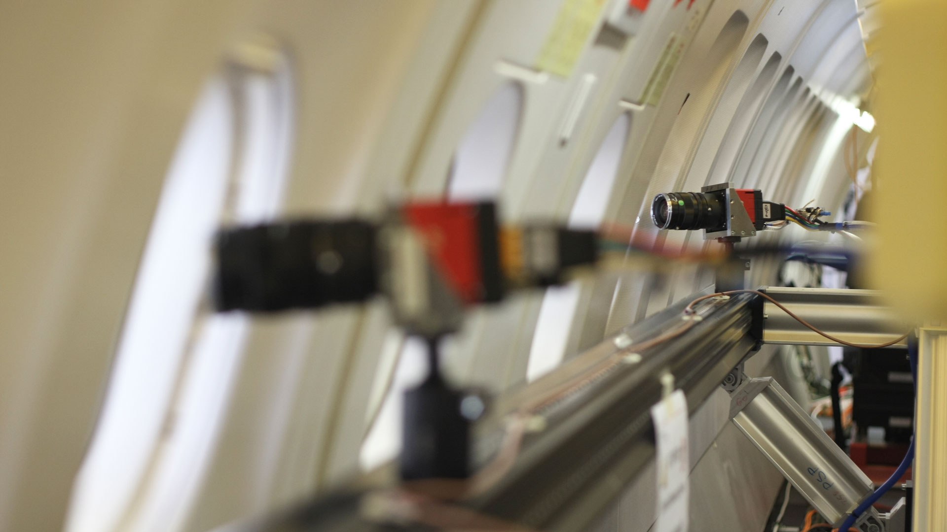Measurement instruments in the aircraft