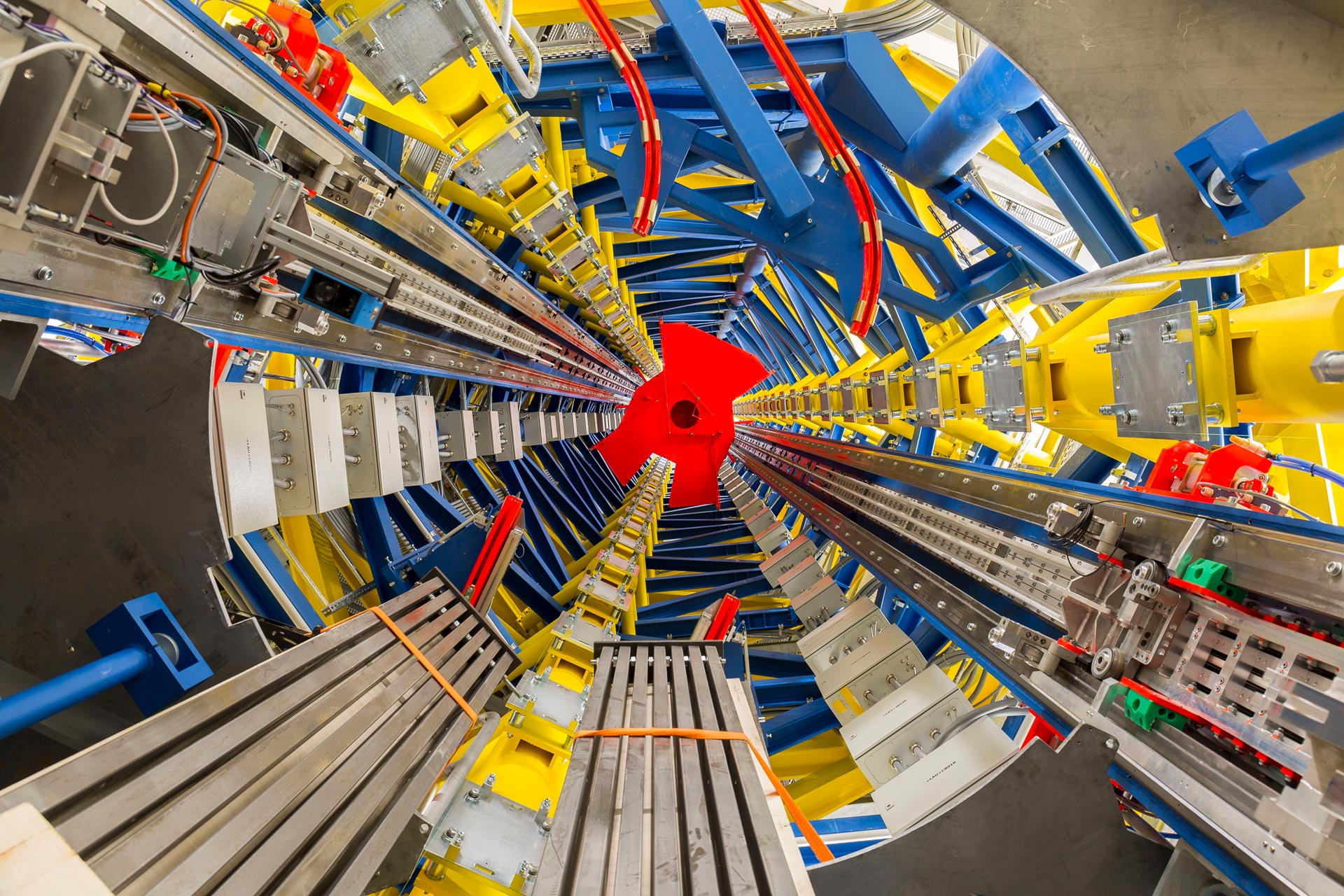 The Einstein Elevator at Leibniz University Hannover