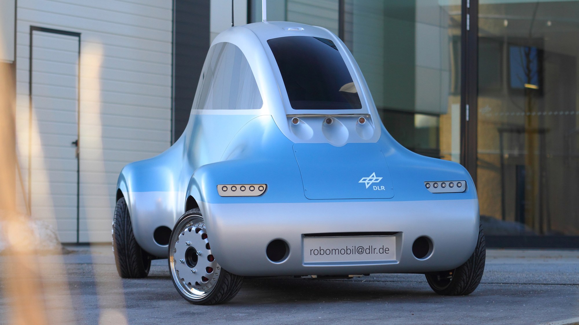 DLR ROboMObil