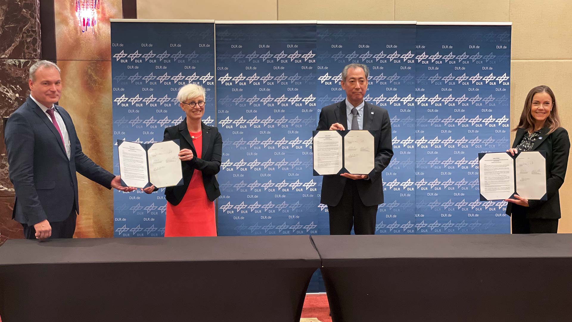 Letter of Intent between JAXA, CSA and DLR