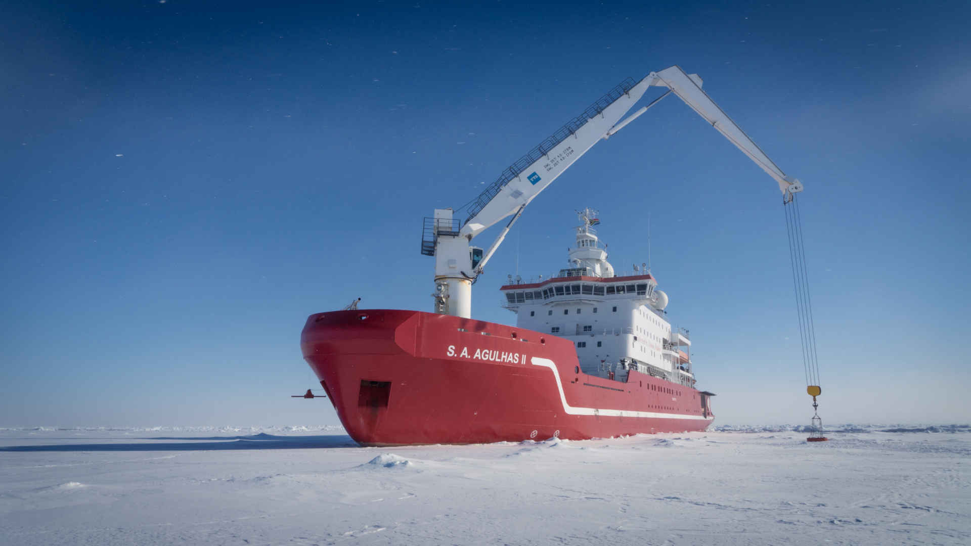 Expedition ship 'S.A. Agulhas II' in search of clues