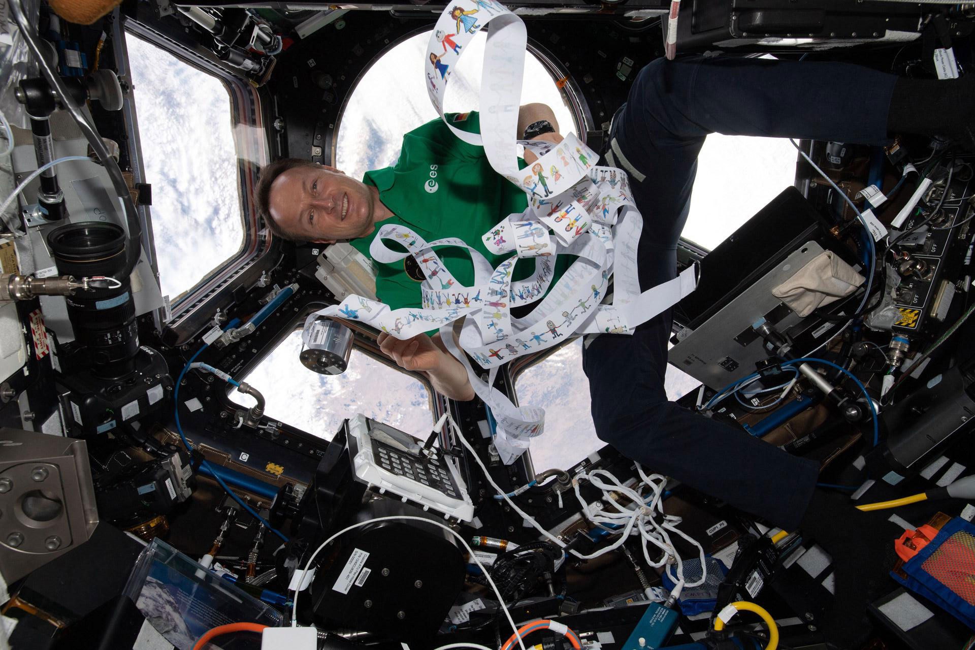 Hand-in-hand in the Cupola module