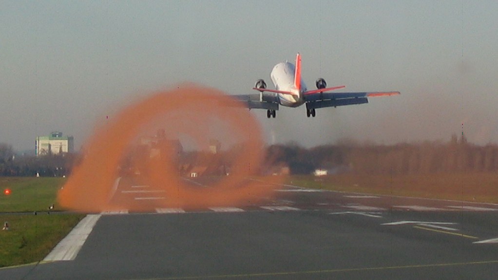 Visualisation of a wake vortex generated by ATTAS at the research airfield.