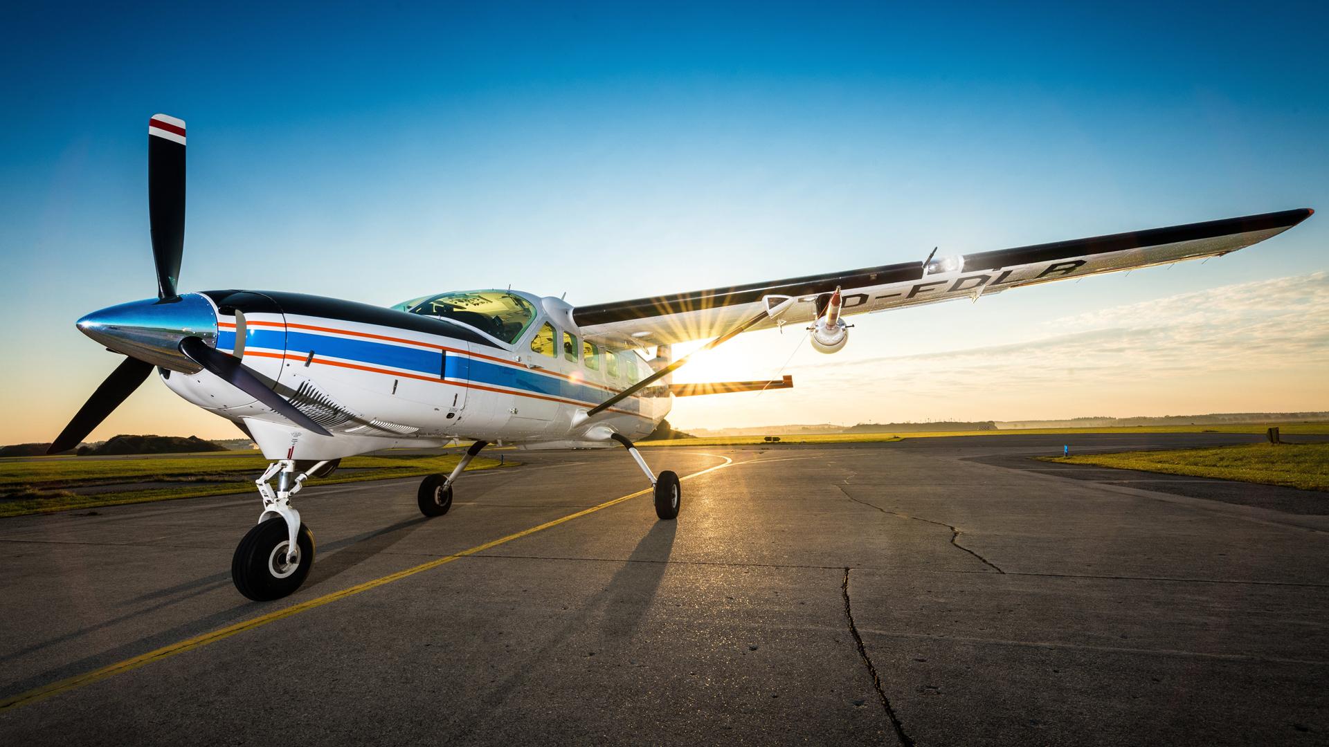 Cessna 208 B Grand Caravan (D-FDLR)