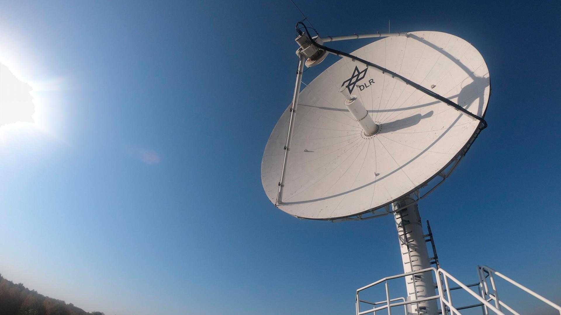 Antenna on the roof at DLR Neustrelitz