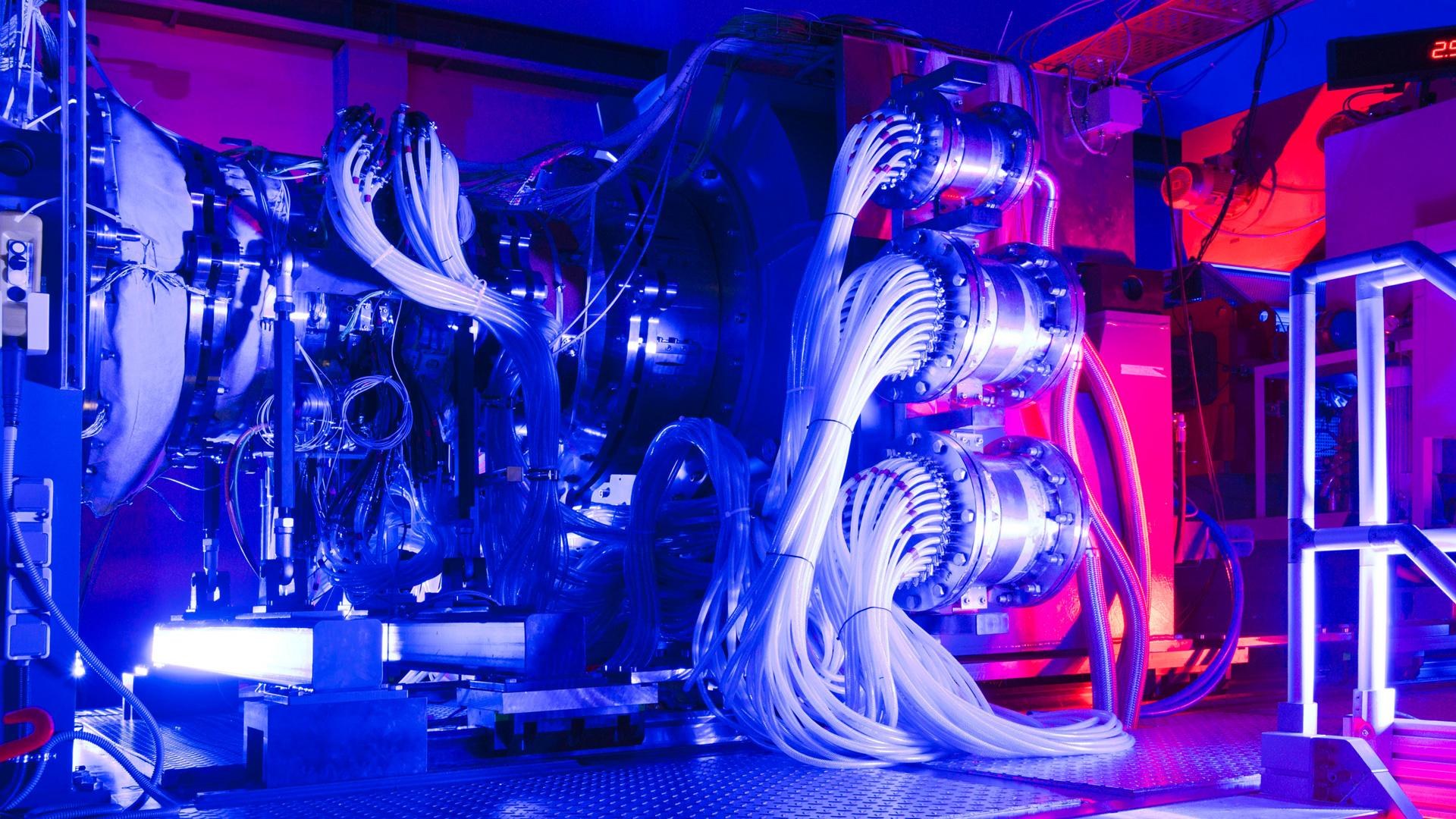 View of kilometre long cables of the test stand NG-Turb