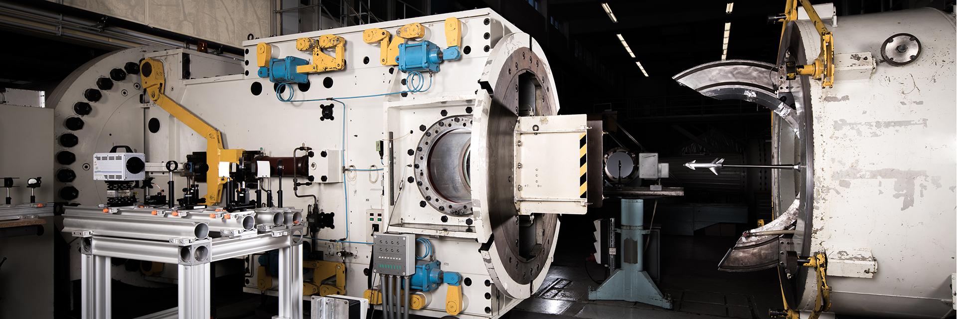 Trisonicher Windkanal Köln TMK