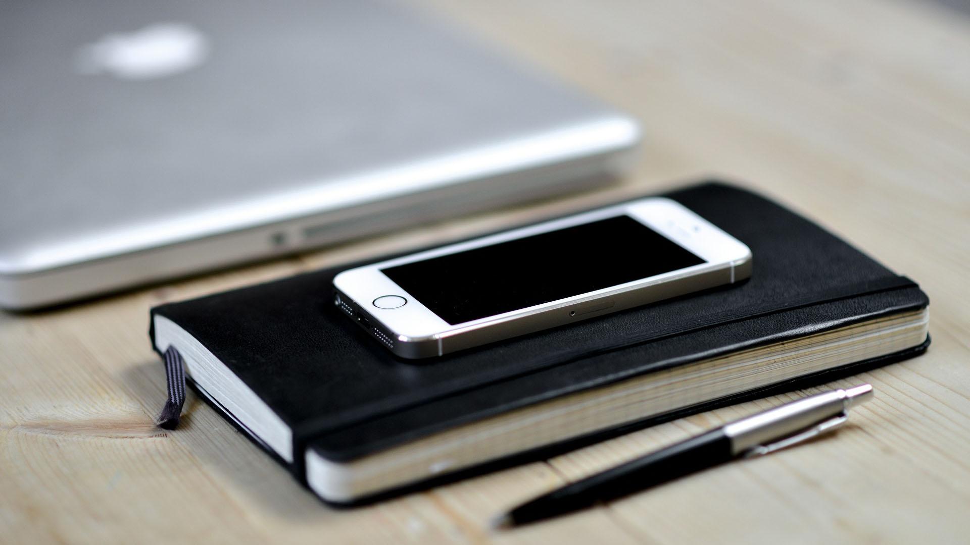Smartphone and notebook