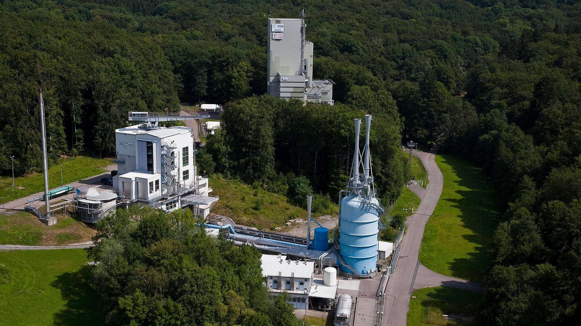 P4 and P5 ESA test stands at DLR Lampoldshausen