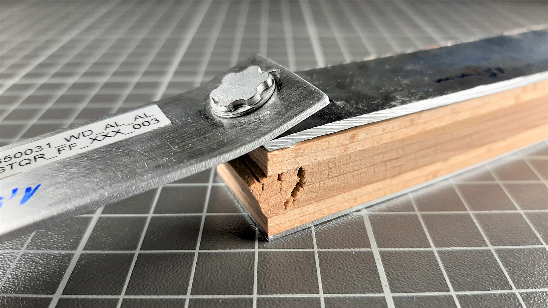 Close-up with example from joining technology