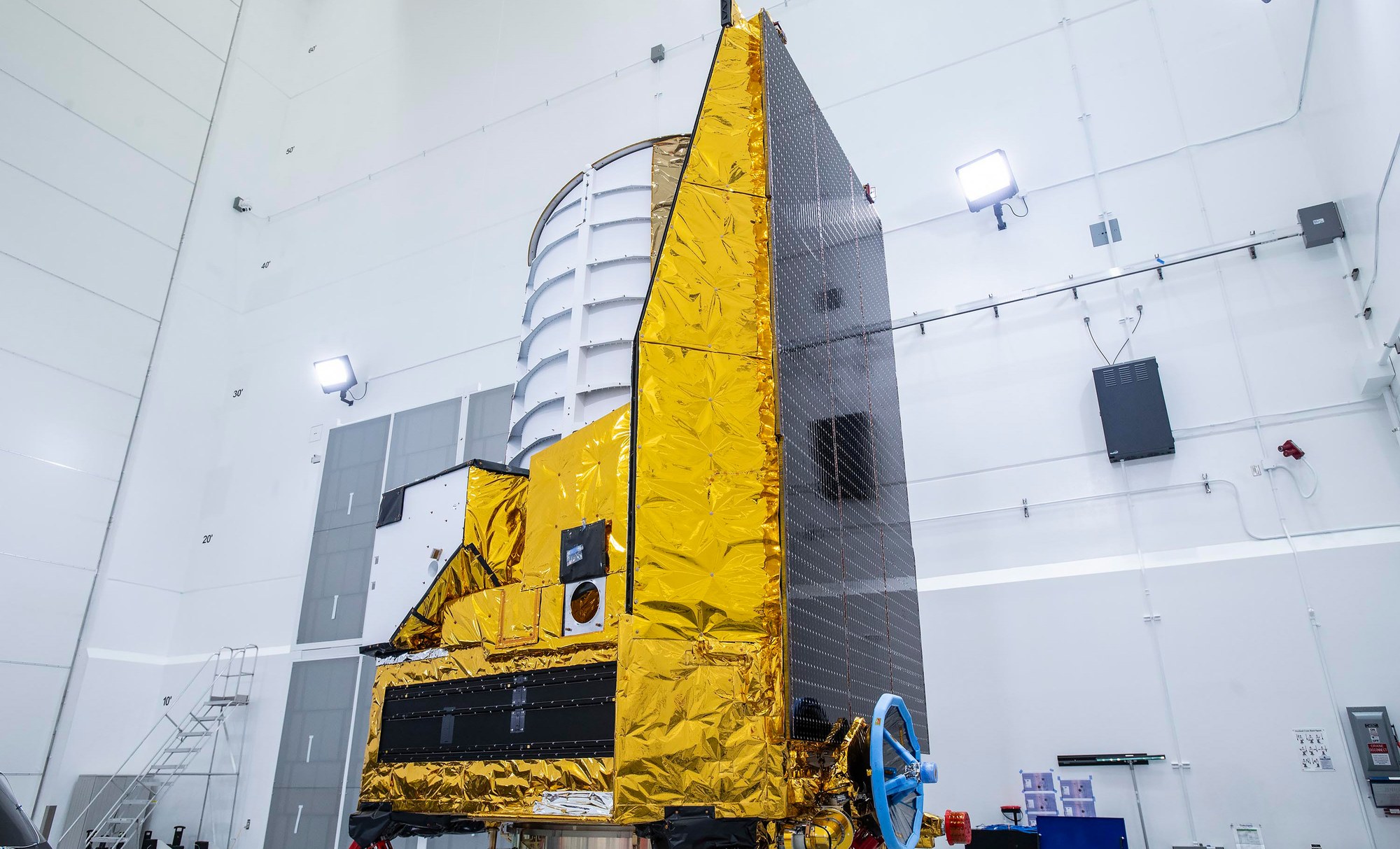 Euclid being mounted on the Falcon 9 launch adapter