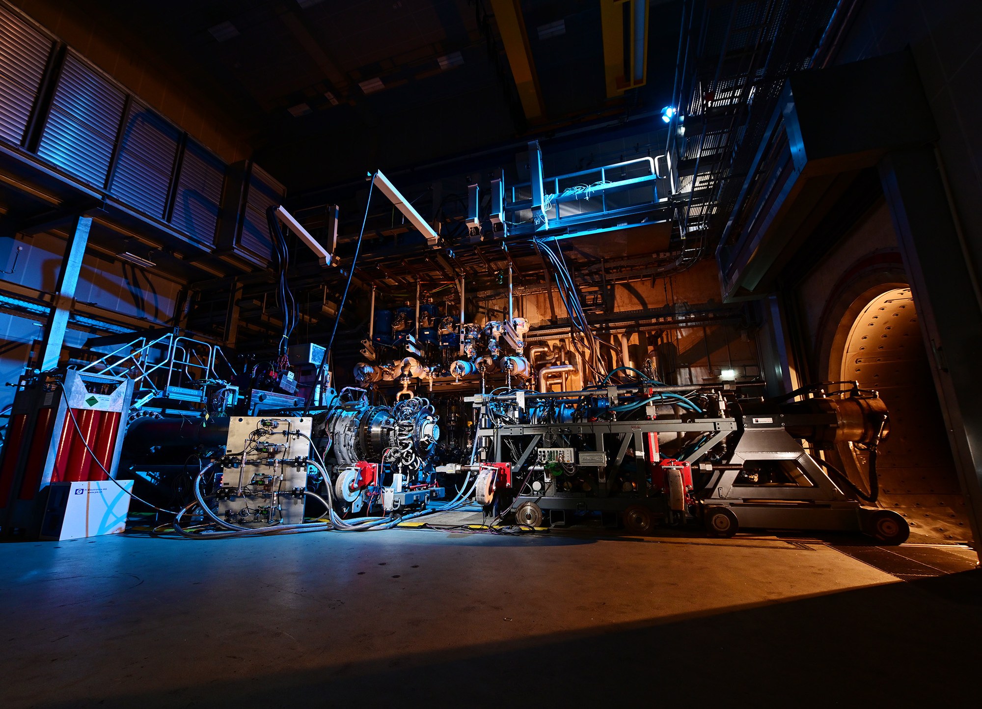 Experimental set-up at HBK 5