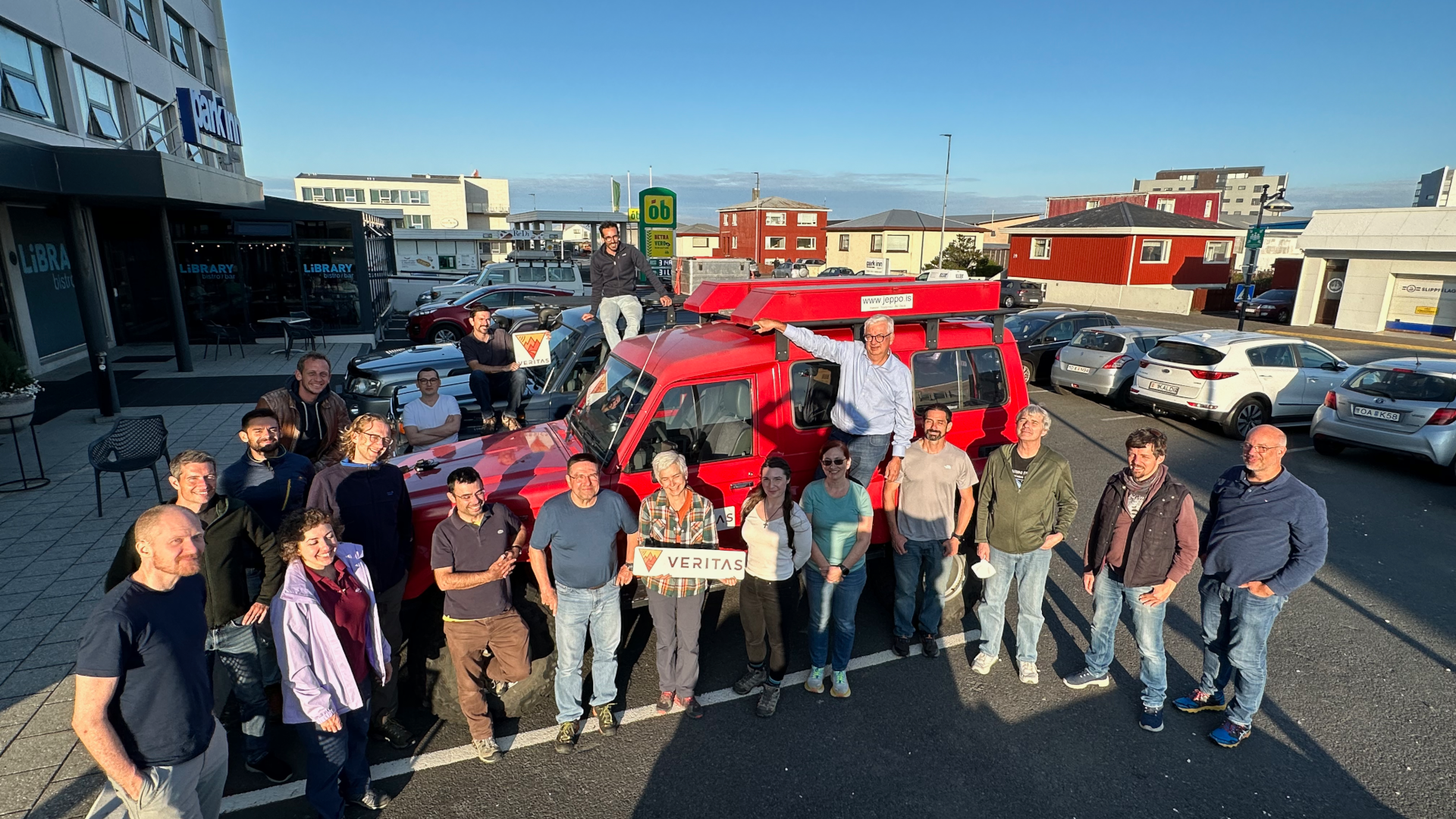 The VERITAS air-and-field expedition to Iceland