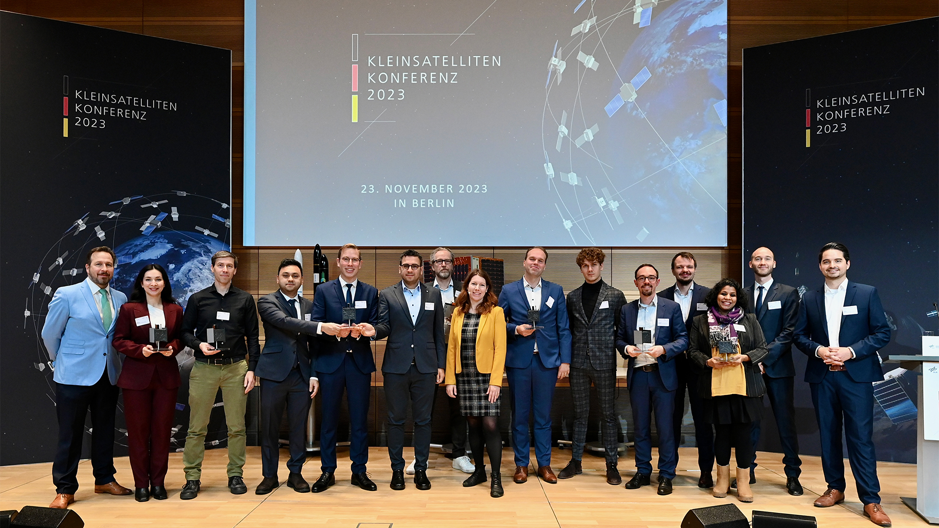 Small satellite payload competition with extra platforms