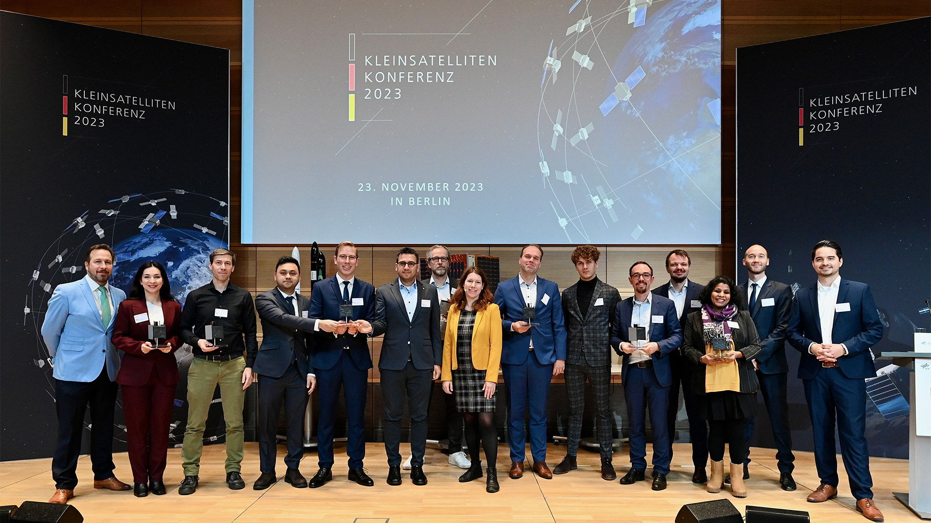 Small satellite payload competition with extra platforms