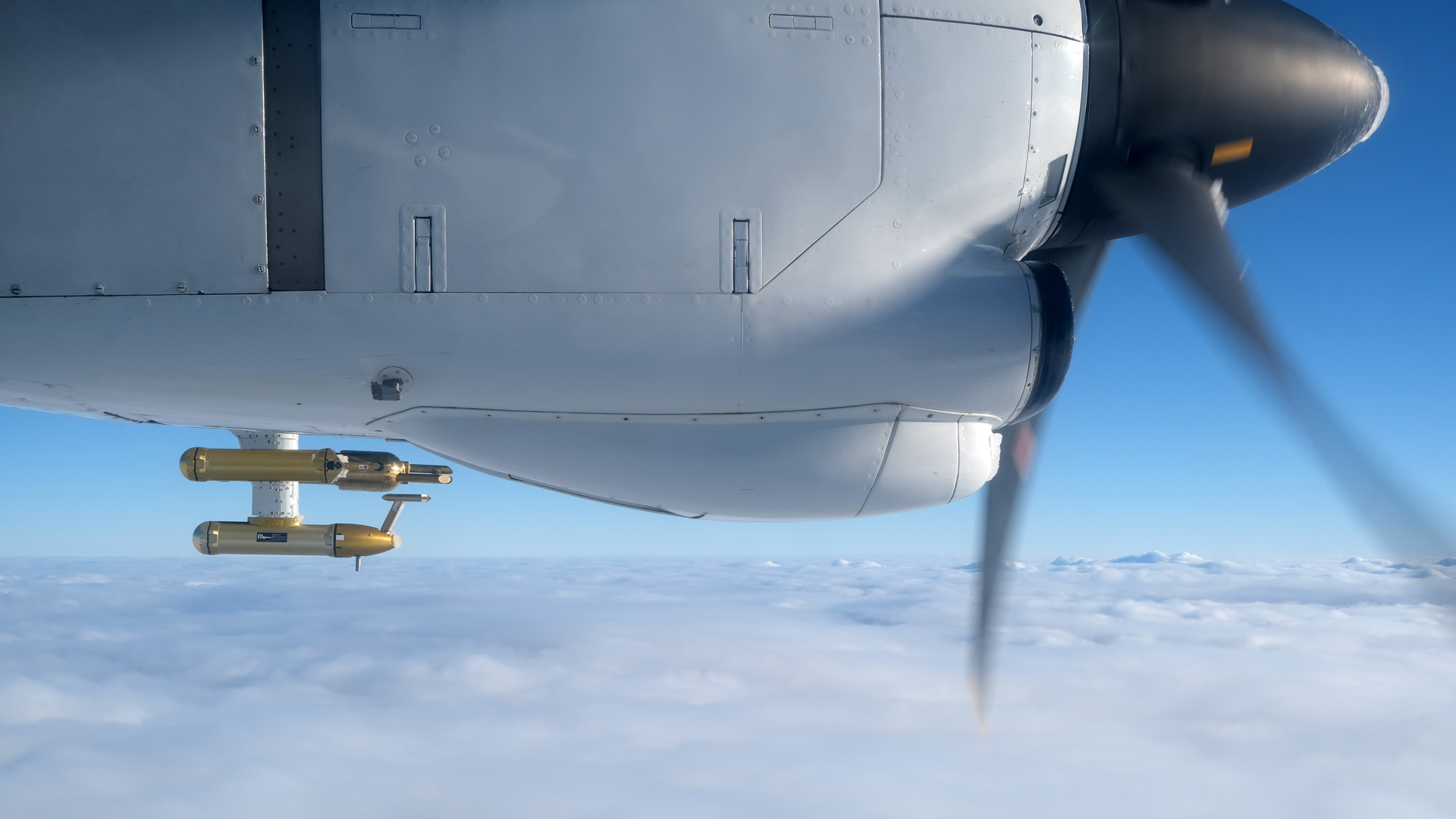 Reference sensors on a pylon under the wing of Safire's ATR 42 determine atmospheric conditions