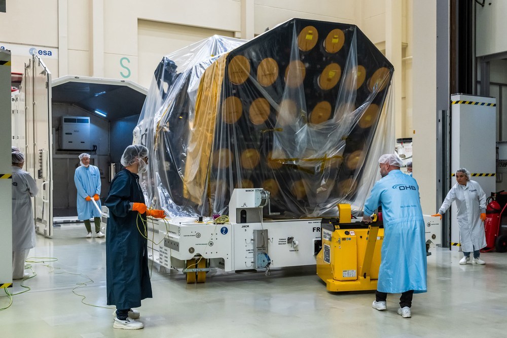 PLATO unloaded at ESTEC