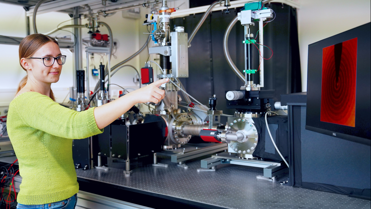 Matter waves of atoms open up new avenues in materials analysis