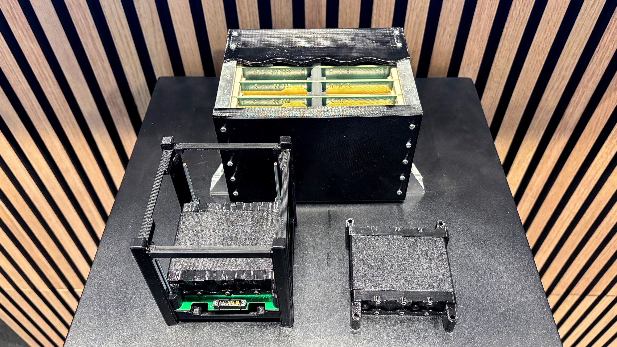 Modular, chemistry-independent battery system for satellites