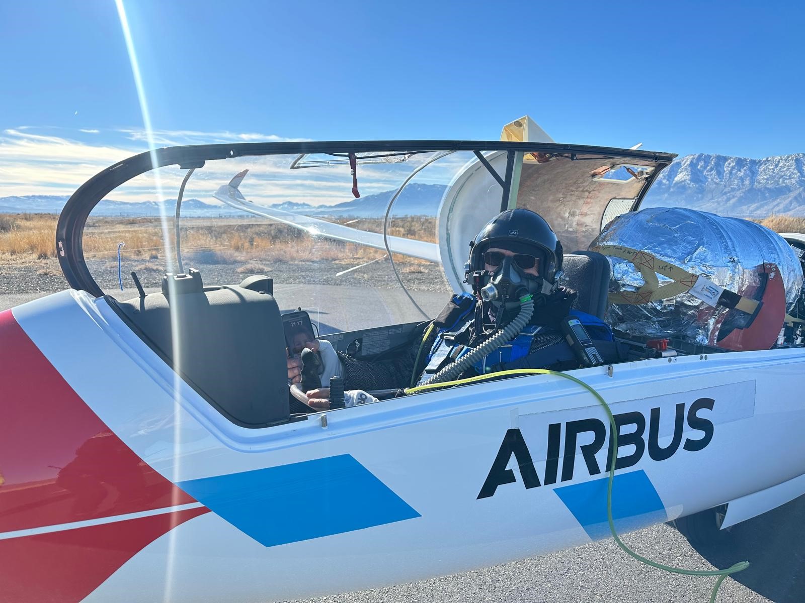 Hydrogen tank as co-pilot