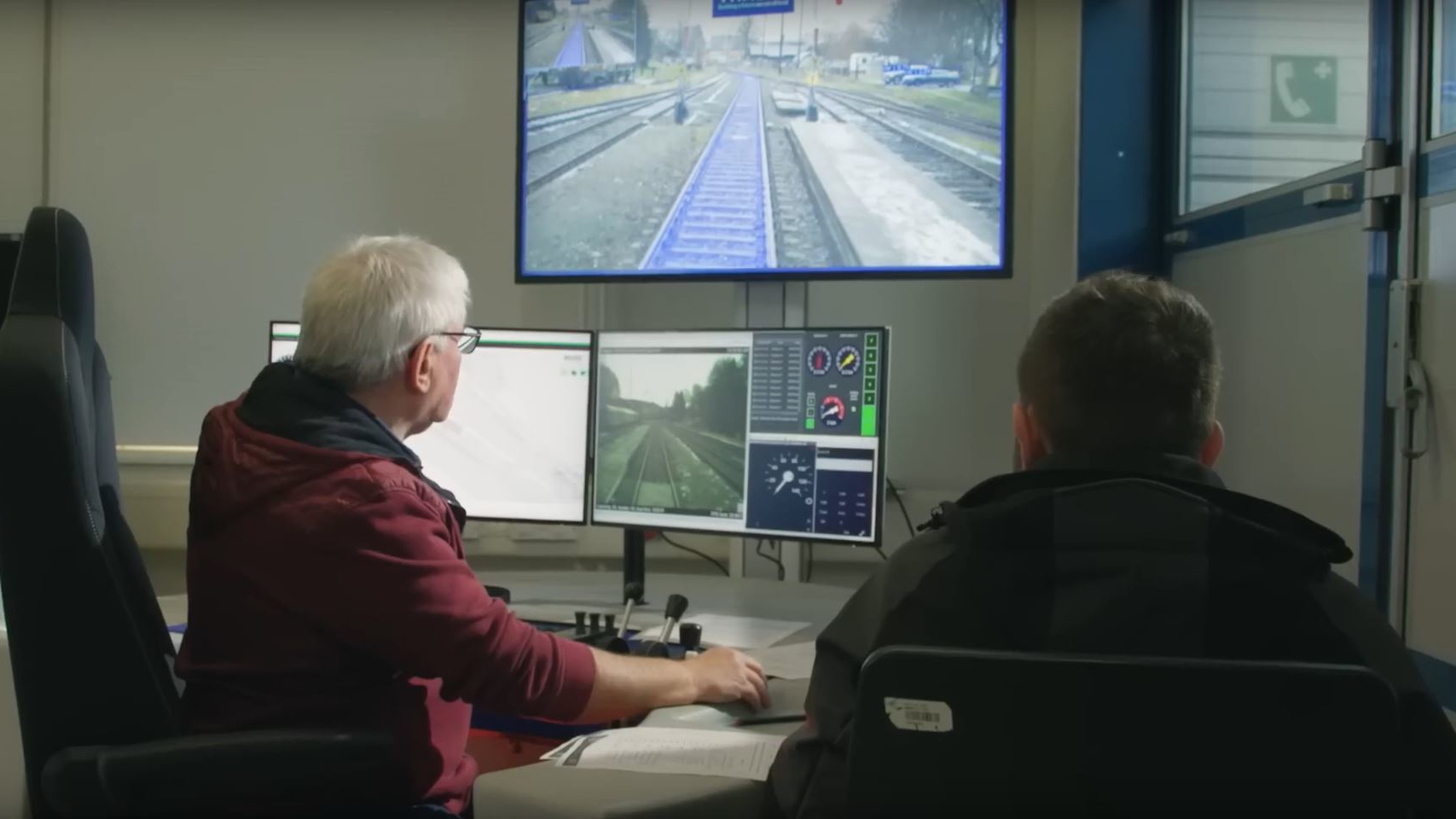 Tests on remote control of trains in DLR's RailSiTe laboratory