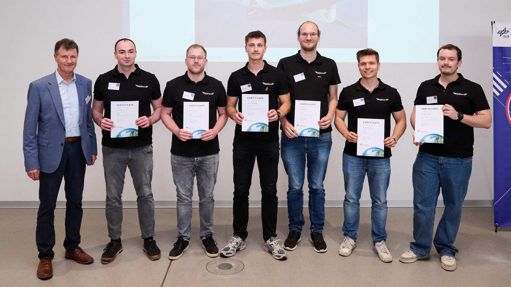 Team from TU Braunschweig – their KANGAROO concept takes second place in the DLR Design Challenge 2026