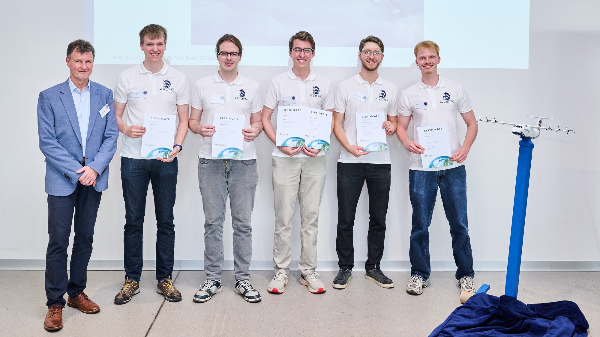 Winning team from TU Berlin – their HYDRA concept won the DLR Design Challenge 2026