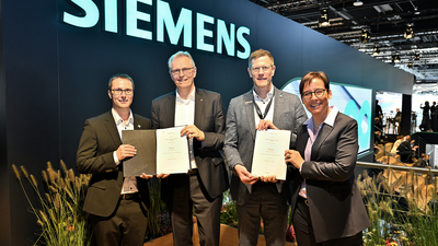 Signing of the framework agreement between DLR and Siemens Mobility at InnoTrans 2026